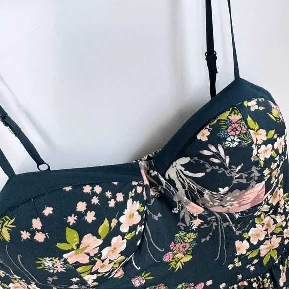 Band of Gypsies Floral Wide Leg Jumpsuit Size Small - Picture 6 of 10